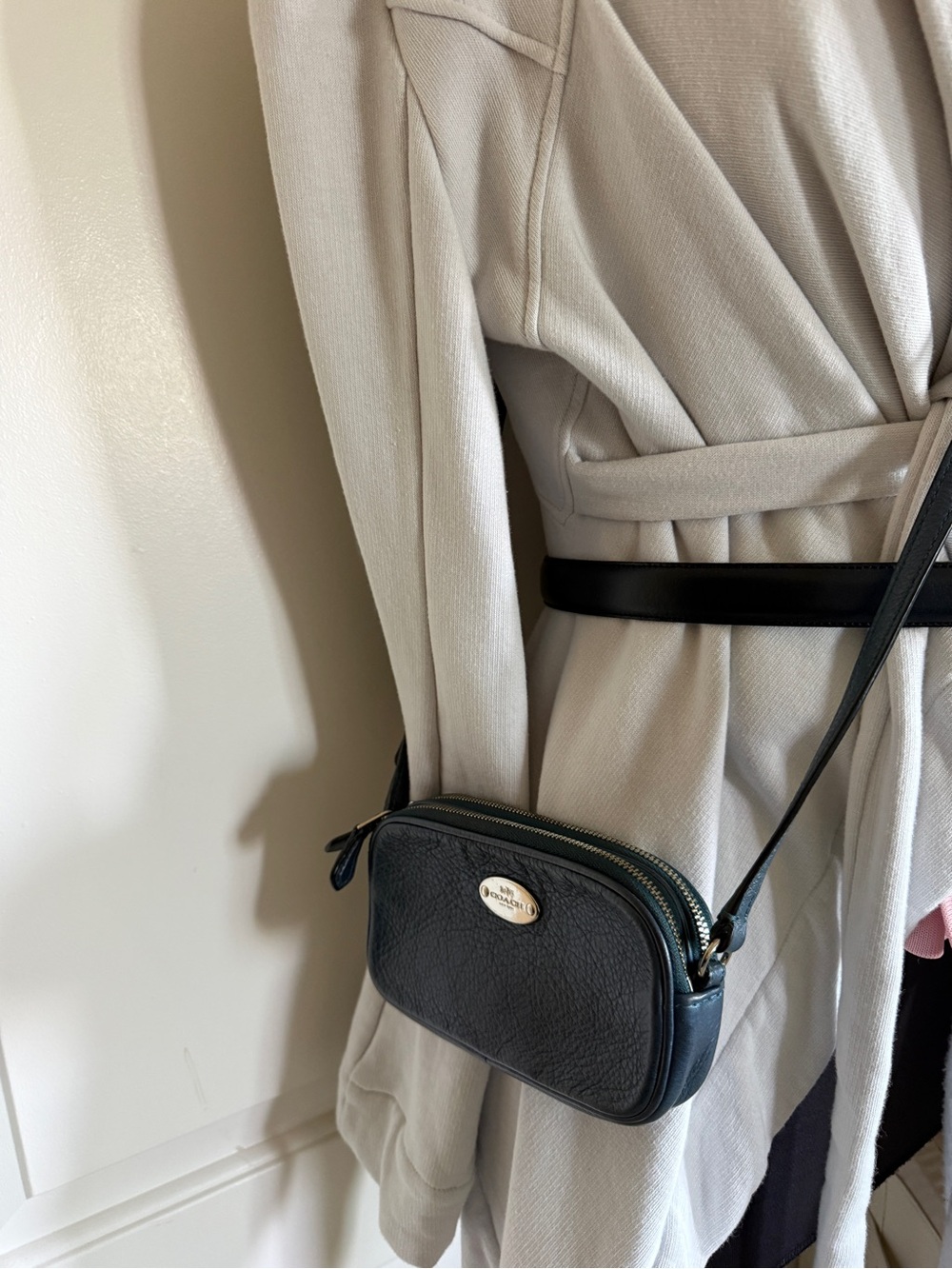 Vintage Coach Mini Camera Bag Navy Pebbled Leather Crossbody Rare Y2K